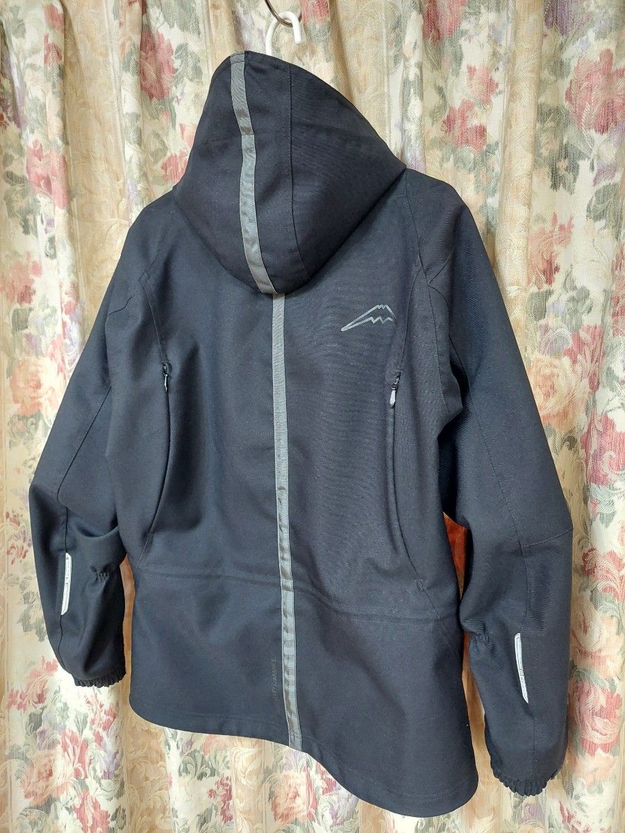 美品】【未使用】クシタニ KUSHITANI クラリティジャケット k 美品】【未使用】クシタニ KUSHITANI クラリティジャケット k
