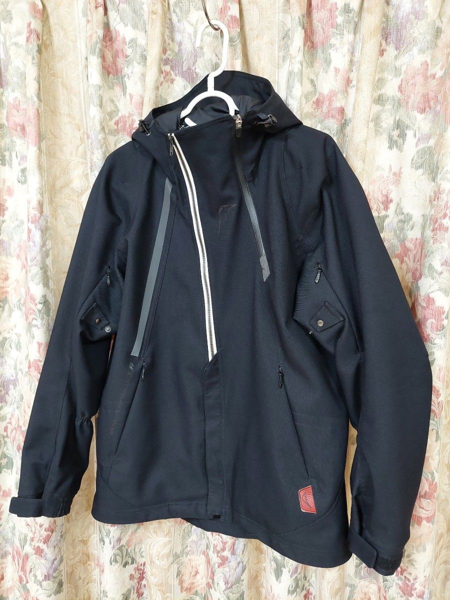 美品】【未使用】クシタニ KUSHITANI クラリティジャケット k 美品】【未使用】クシタニ KUSHITANI クラリティジャケット k