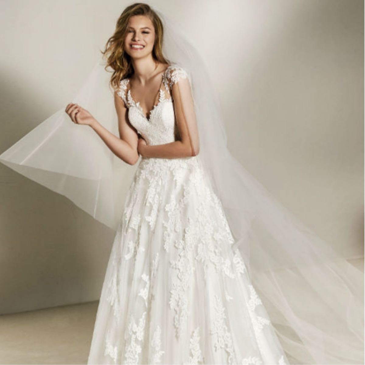 ウエディングドレス Pronovias プロノビアス サイズ34|Yahoo ウエディングドレス Pronovias プロノビアス サイズ34|Yahoo