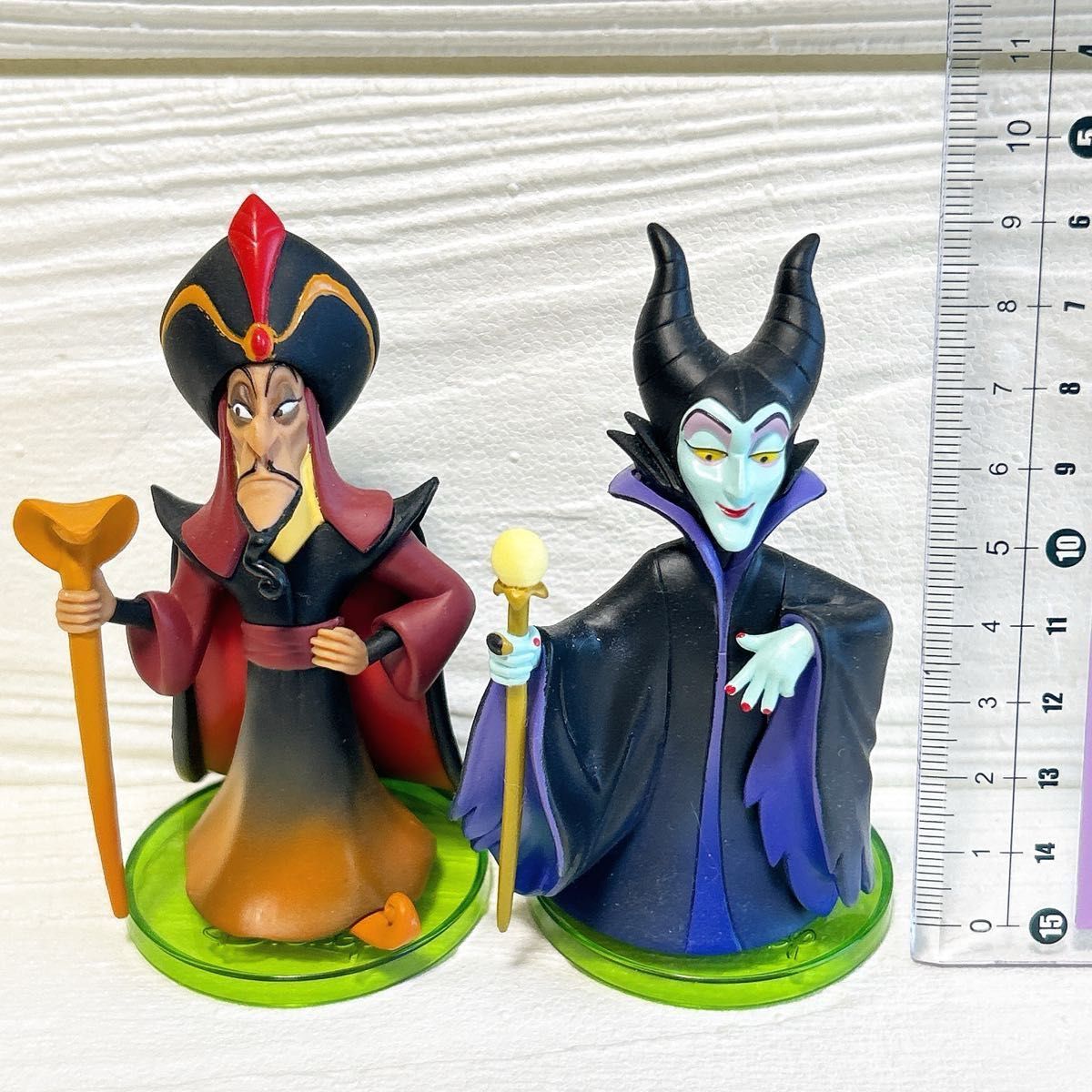 ディズニーキャラクターズ ワールドコレクタブルフィギュア ディズニーキャラクターズ ワールドコレクタブルフィギュア