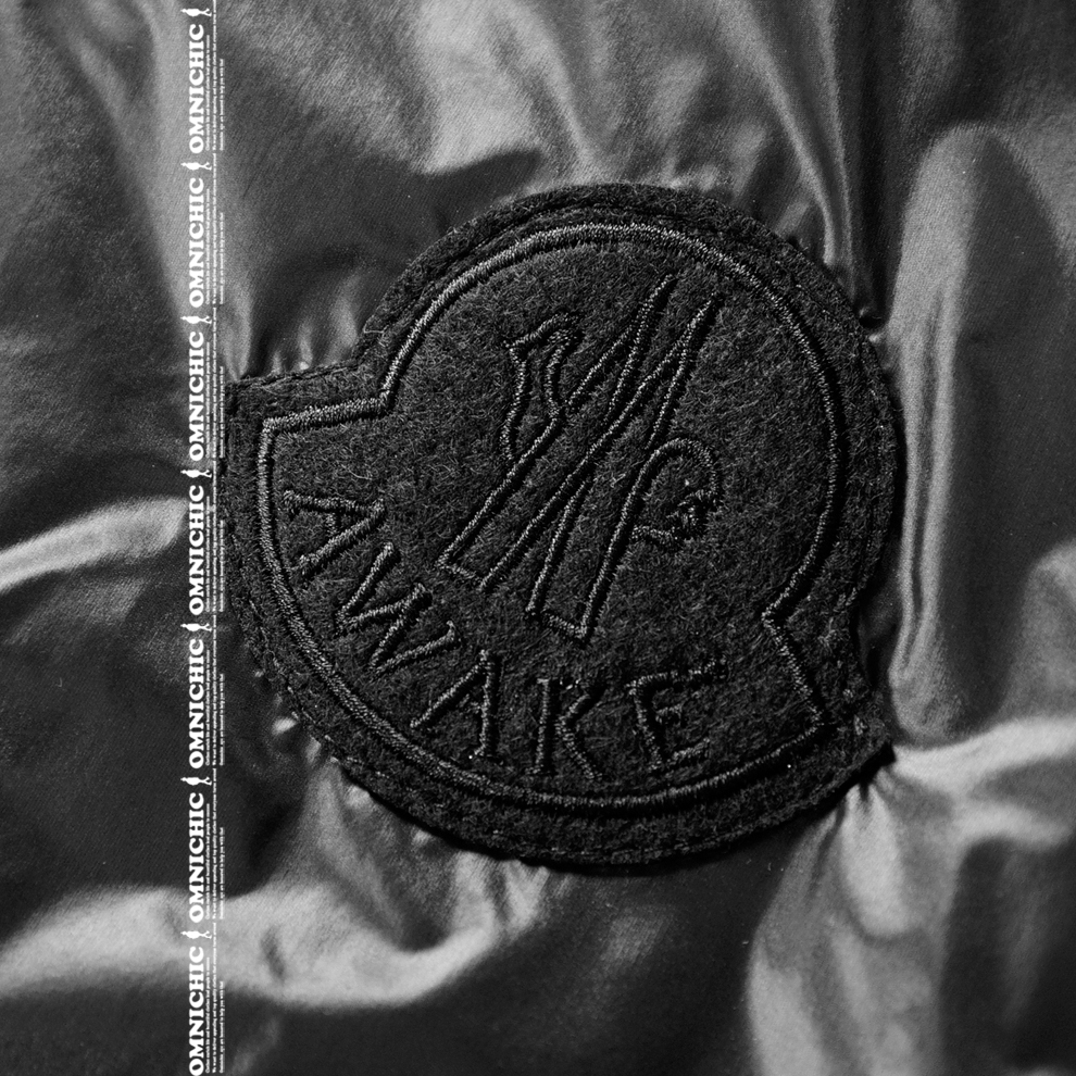 国内正規品 新品207 900円AWAKE NY【MONCLER GENIUS 国内正規品 新品207 900円AWAKE NY【MONCLER GENIUS