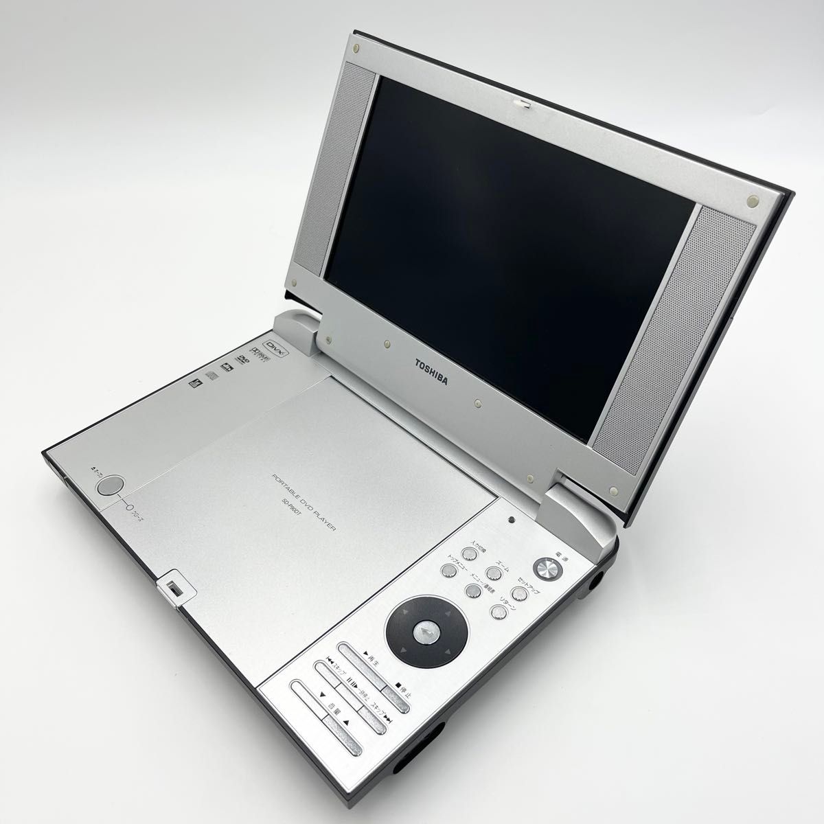 TOSHIBA 東芝 ポータブルDVDプレーヤー SD-P90DT ジャンク TOSHIBA 東芝 ポータブルDVDプレーヤー SD-P90DT ジャンク