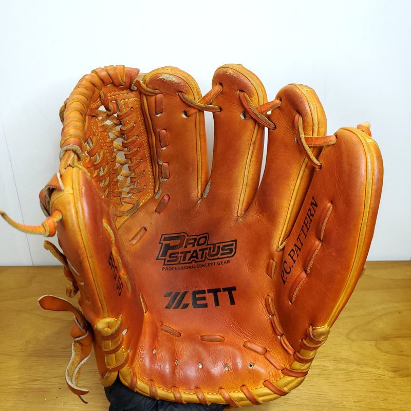 ZETT 日本製 プロステイタス 佐藤刻印 内野用 硬式グローブ ZETT 日本製 プロステイタス 佐藤刻印 内野用 硬式グローブ