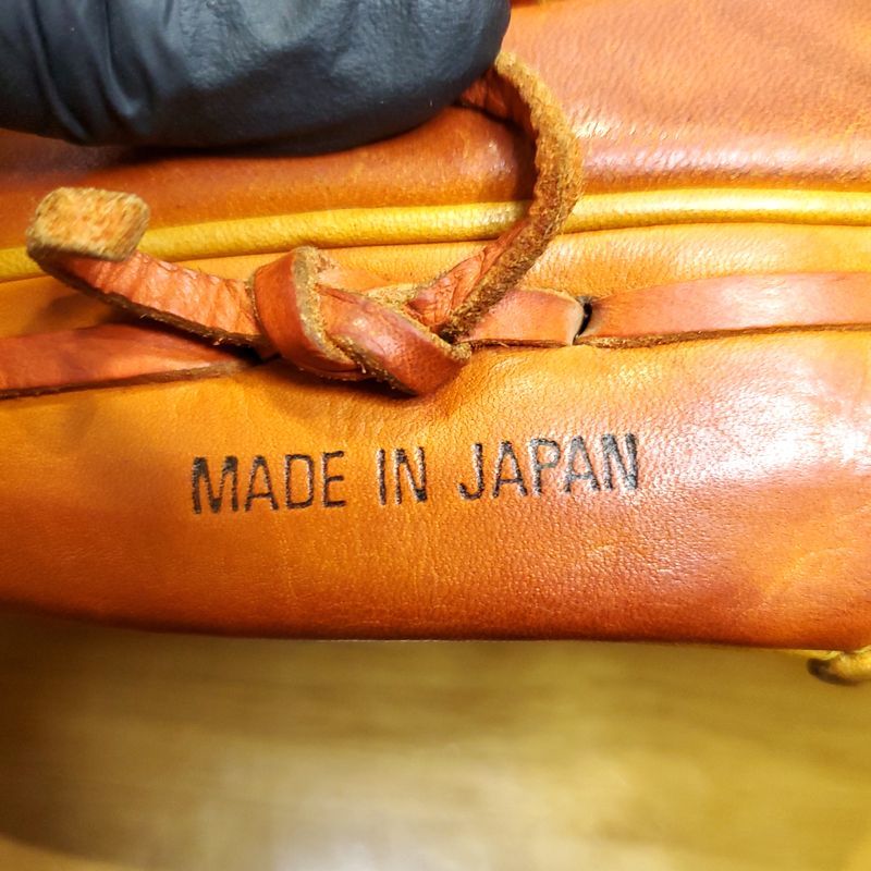 ZETT 日本製 プロステイタス 佐藤刻印 内野用 硬式グローブ ZETT 日本製 プロステイタス 佐藤刻印 内野用 硬式グローブ