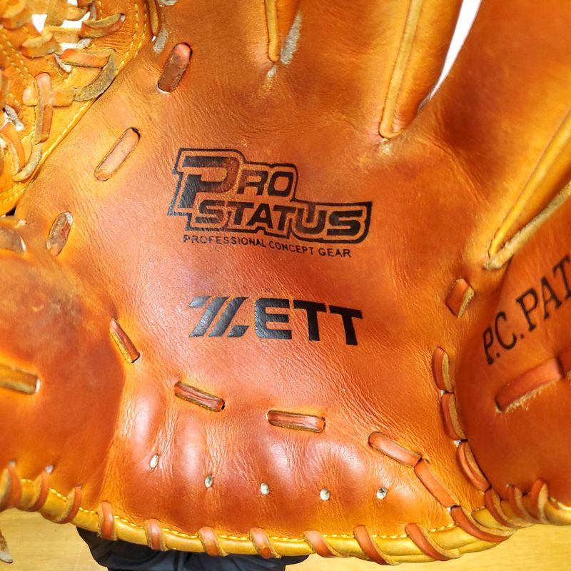 ZETT 日本製 プロステイタス 佐藤刻印 内野用 硬式グローブ ZETT 日本製 プロステイタス 佐藤刻印 内野用 硬式グローブ