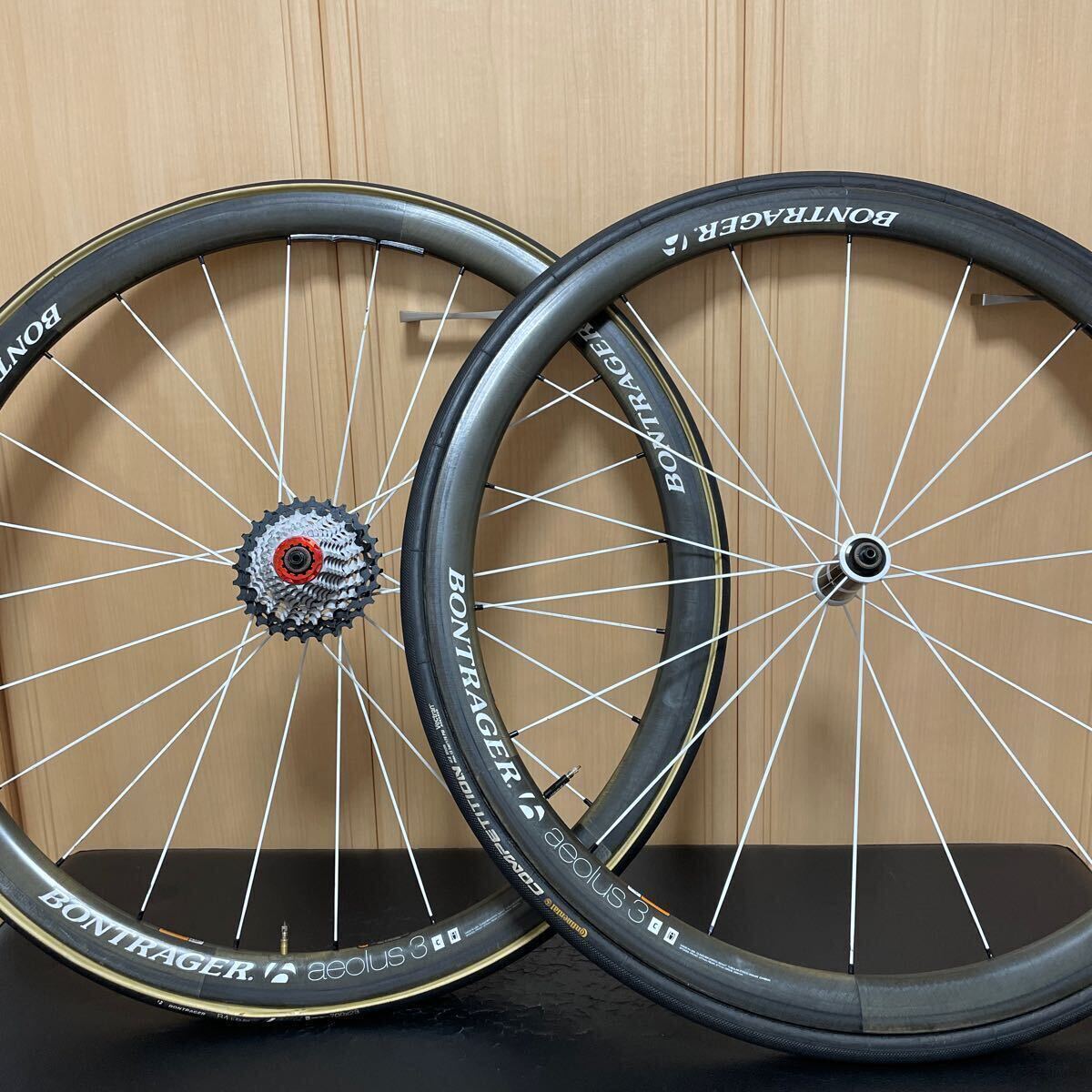 14175円 Bontrager Aeolus3 D3 チューブラー カーボンホイール 14175円 Bontrager Aeolus3 D3 チューブラー カーボンホイール
