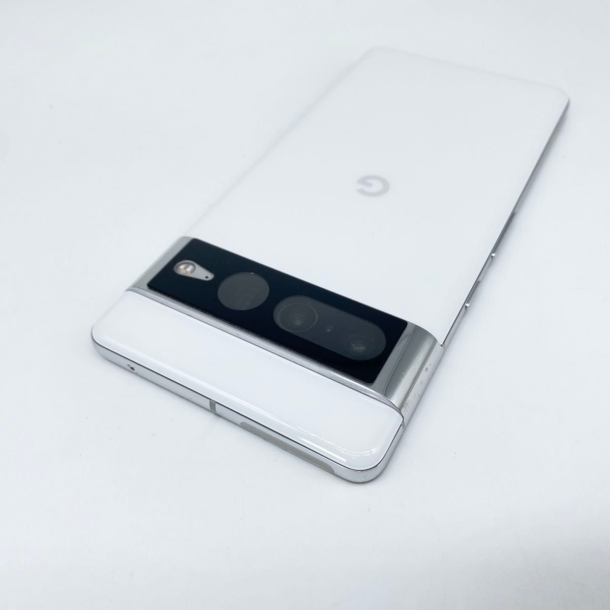 即配【美品】SIMフリー Google Pixel 7 Pro 256GB Snow 即配【美品】SIMフリー Google Pixel 7 Pro 256GB Snow