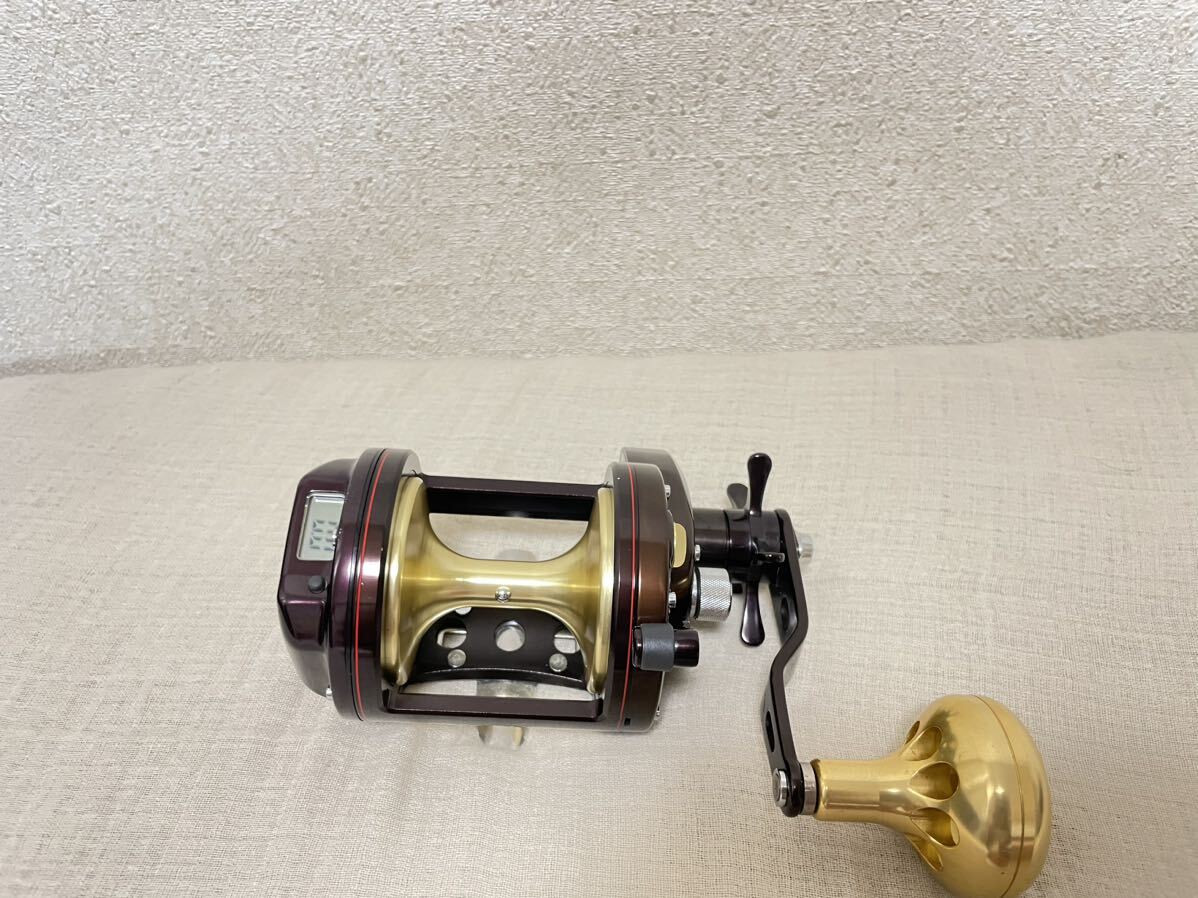 25000円 美品 ① 海魂 DC4000 石鯛リール 両軸リール 石鯛 石鯛 25000円 美品 ① 海魂 DC4000 石鯛リール 両軸リール 石鯛 石鯛