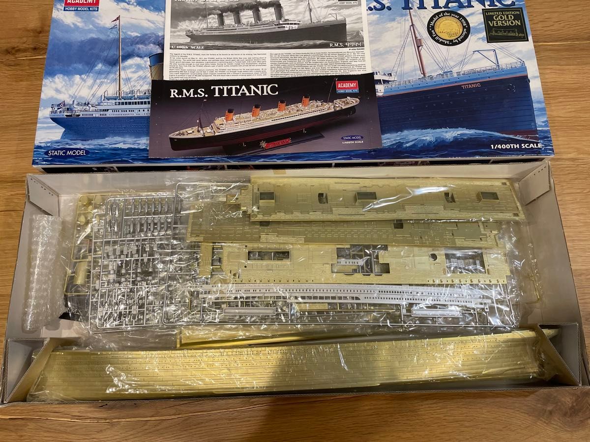 希少絶版 1998年製 R M S TITANIC ACADEMY プラモデル 未組立 希少絶版 1998年製 R M S TITANIC ACADEMY プラモデル 未組立