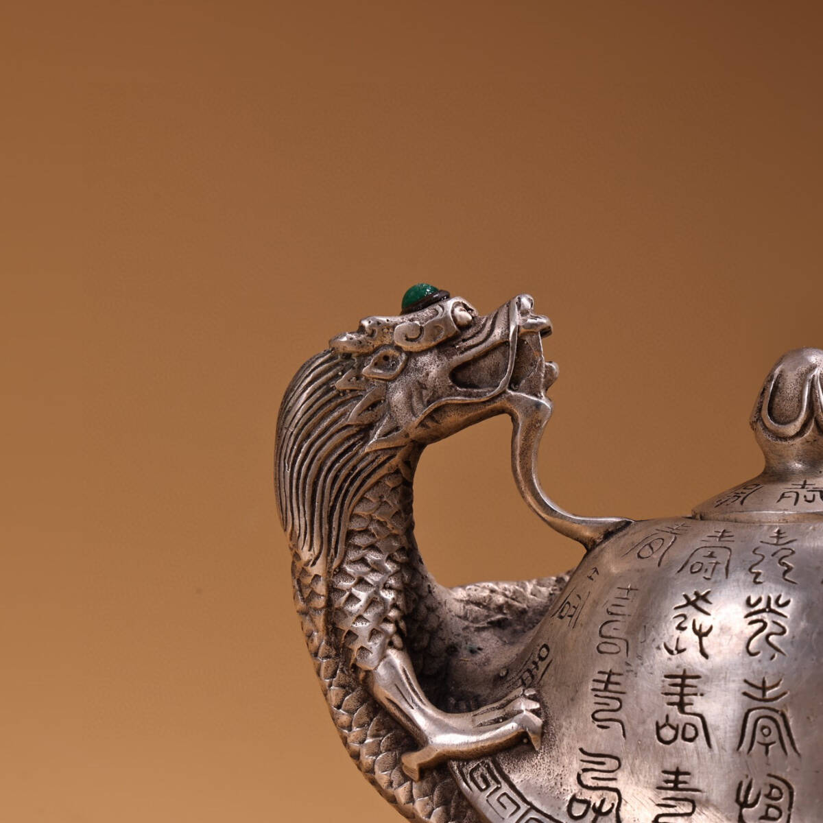 ▽鴻▽ 銅製 銀鍍 龍龜壺 置物 古賞物 中国古玩 中国古美術 銅製 ▽鴻▽ 銅製 銀鍍 龍龜壺 置物 古賞物 中国古玩 中国古美術 銅製