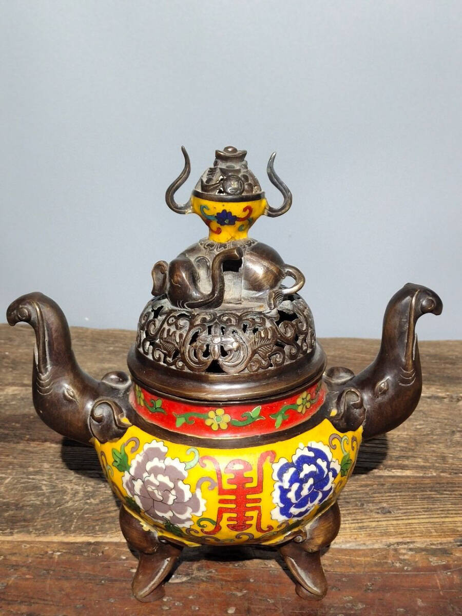 ▽鴻▽ 銅製 景泰藍 琺瑯彩 雙象耳 三足熏香炉 置物 古賞物 中国 ▽鴻▽ 銅製 景泰藍 琺瑯彩 雙象耳 三足熏香炉 置物 古賞物 中国
