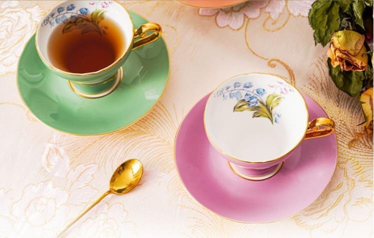 Aynsley エインズレイ イギリス ティーカップ カップ&ソーサー Aynsley エインズレイ イギリス ティーカップ カップ&ソーサー
