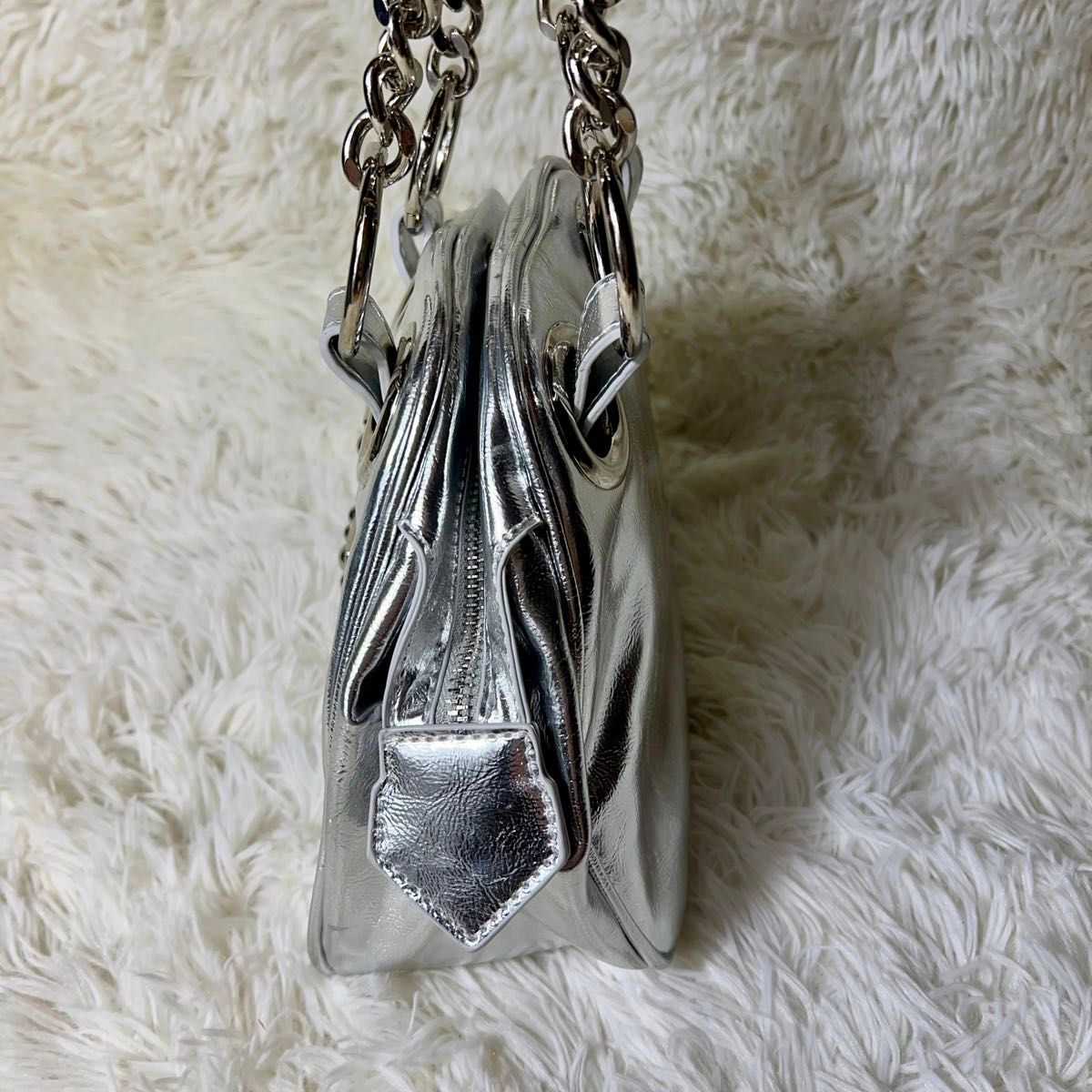 希少&美品】ヴィヴィアンウエストウッド チェーンショルダー 希少&美品】ヴィヴィアンウエストウッド チェーンショルダー