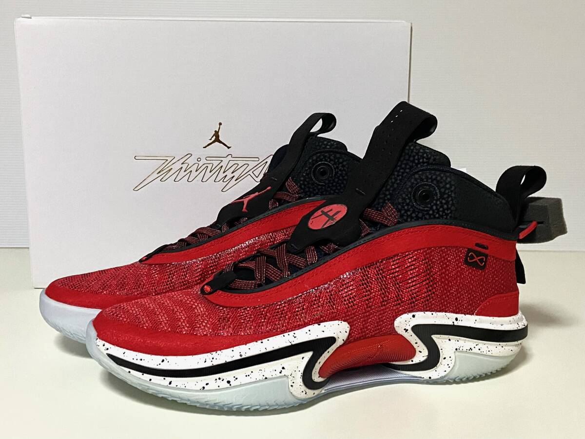 adidas YEEZY Foam Runner adidas YEEZY Foam Runner