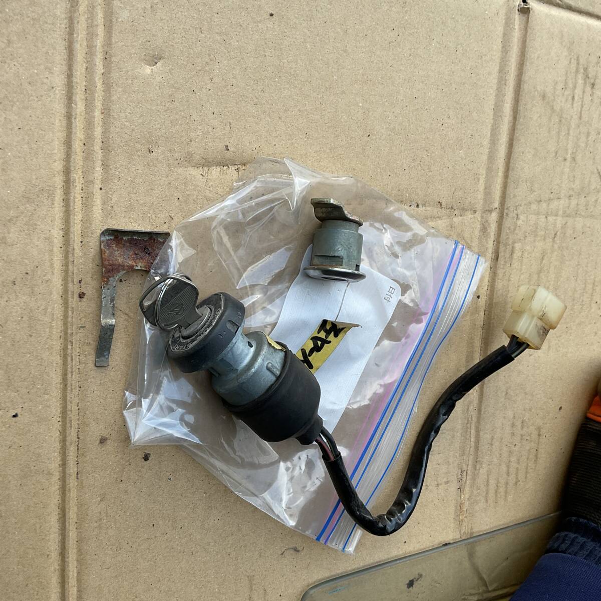 item_image_2