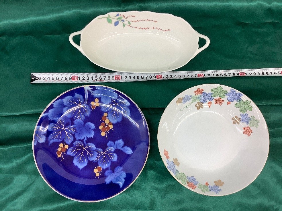 深川製磁 食器まとめ/湯呑み/夫婦ゆのみ/皿/深皿 皿立て付属せず 深川製磁 食器まとめ/湯呑み/夫婦ゆのみ/皿/深皿 皿立て付属せず
