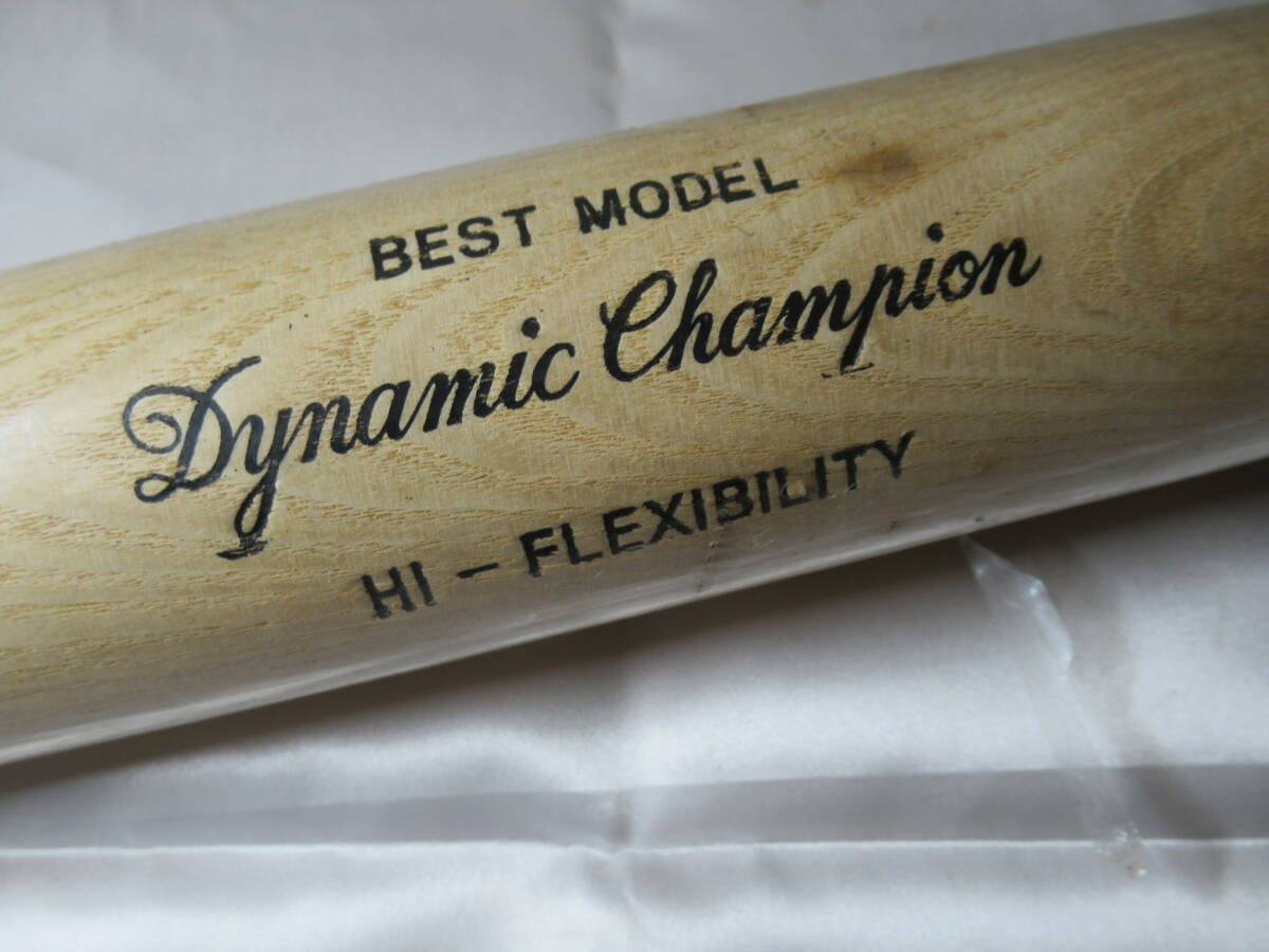 TANIKAWA FAMOUS SLUGGER WORLD KING Dynamic Champion 85cm TANIKAWA FAMOUS SLUGGER WORLD KING Dynamic Champion 85cm