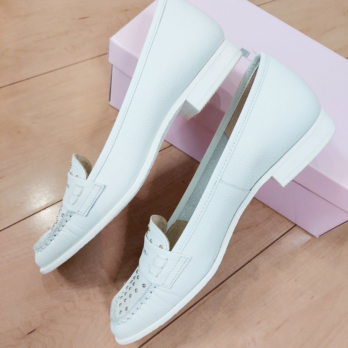 新品 DIANA ダイアナ シューズ 靴 ローファー スタッズ 新品 DIANA ダイアナ シューズ 靴 ローファー スタッズ