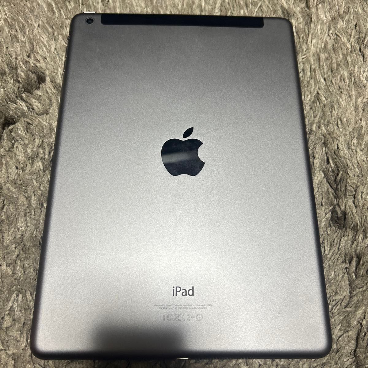 iPad Air Wi-Fiモデル シルバー 16GB 初期化済み|Yahoo!フリマ iPad Air Wi-Fiモデル シルバー 16GB 初期化済み|Yahoo!フリマ