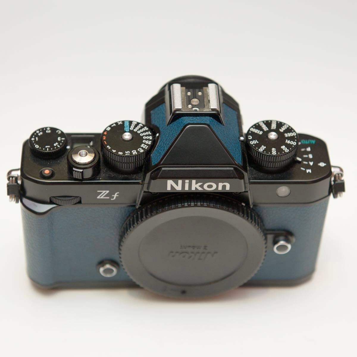 Nikon Zf ボディ インディゴブルー 専用グリップ 純正等 Nikon Zf ボディ インディゴブルー 専用グリップ 純正等