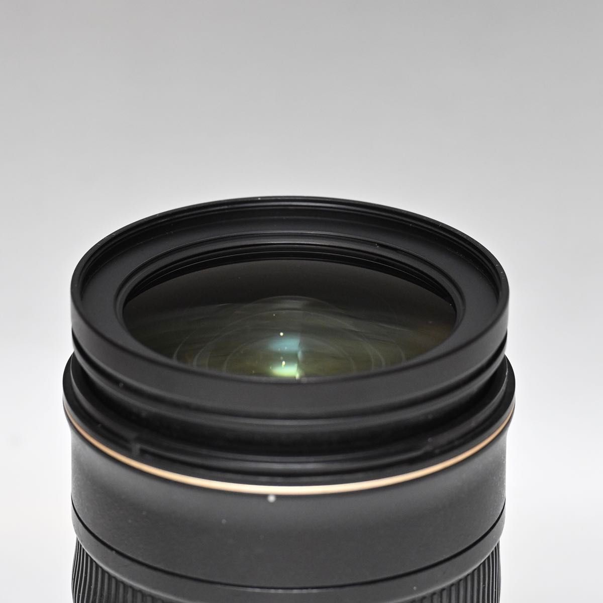 Nikon AF-S Nikkor 24-70mm f/2 8G ED N 大三元F2 8通し標準 Nikon AF-S Nikkor 24-70mm f/2 8G ED N 大三元F2 8通し標準