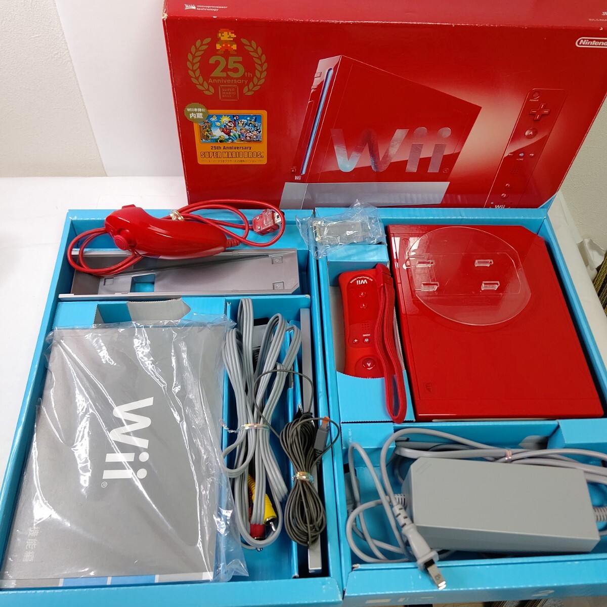 Nintendo Wii スーパーマリオ 25周年限定モデル 美品 希少 Nintendo Wii スーパーマリオ 25周年限定モデル 美品 希少