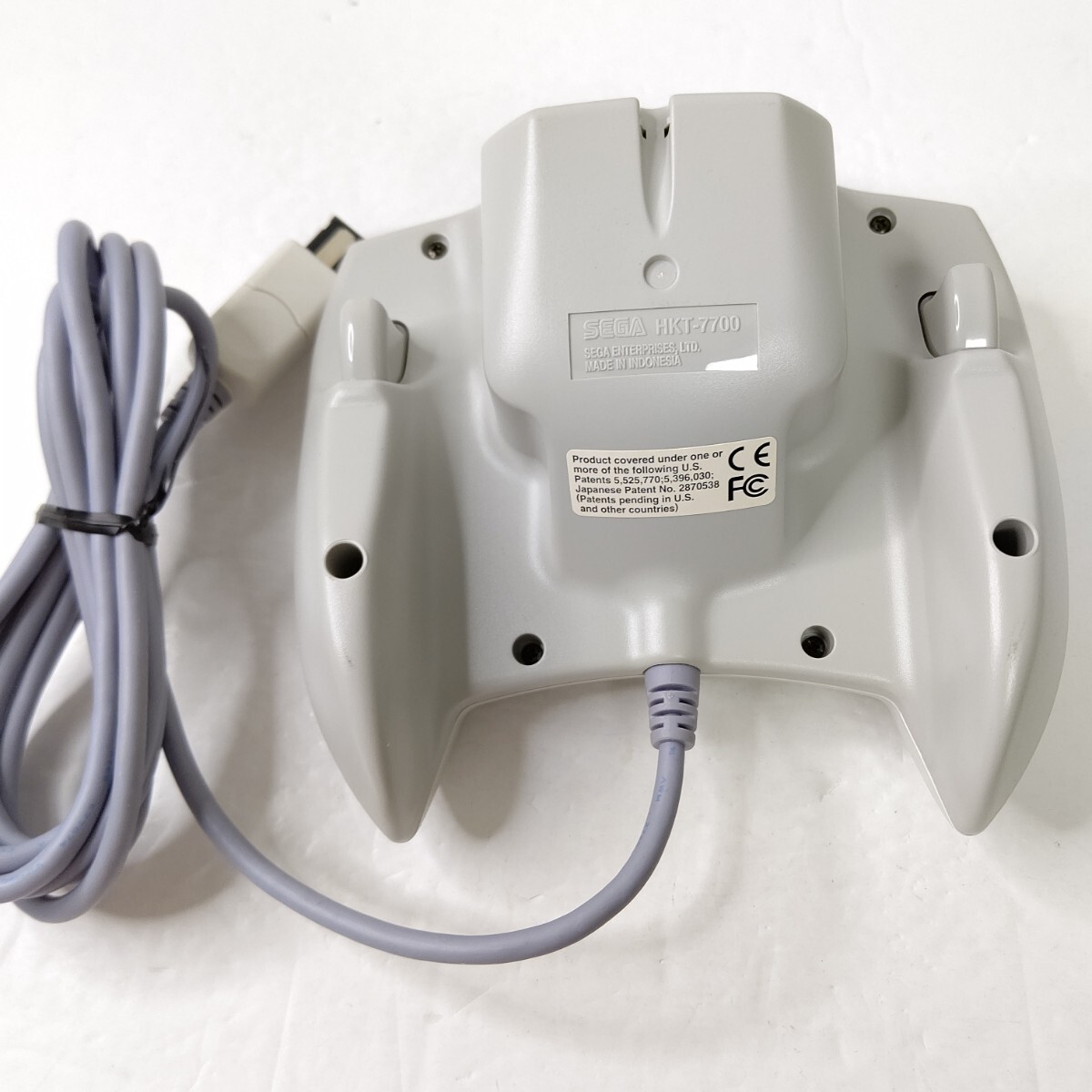 ドリームキャスト HKT-3030 極美品 激レア 海外版 PAL版 欧州版 ドリームキャスト HKT-3030 極美品 激レア 海外版 PAL版 欧州版