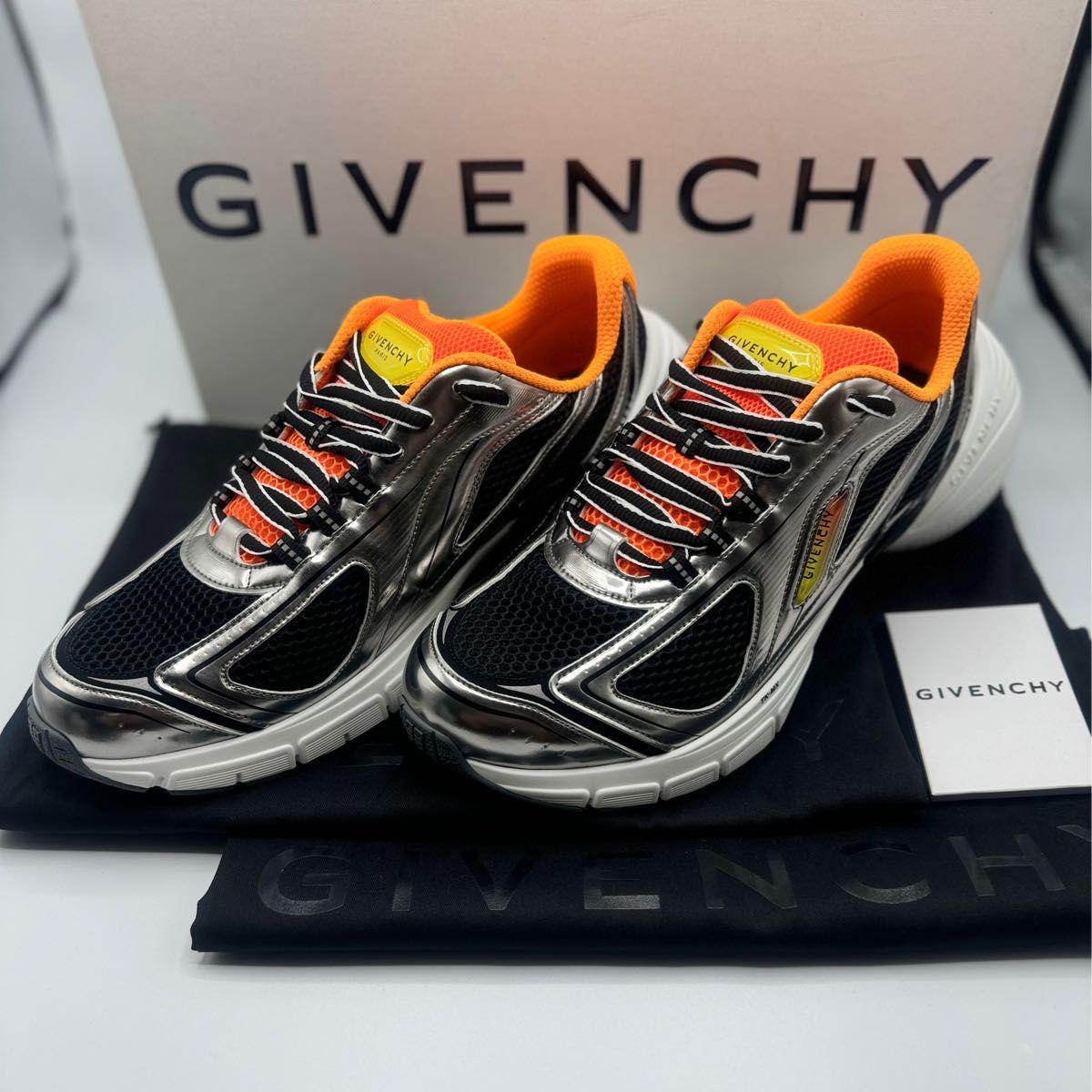 新品 GIVENCHY ジバンシィ スニーカー TK-MX RUNNERS 42 メンズ 新品 GIVENCHY ジバンシィ スニーカー TK-MX RUNNERS 42 メンズ