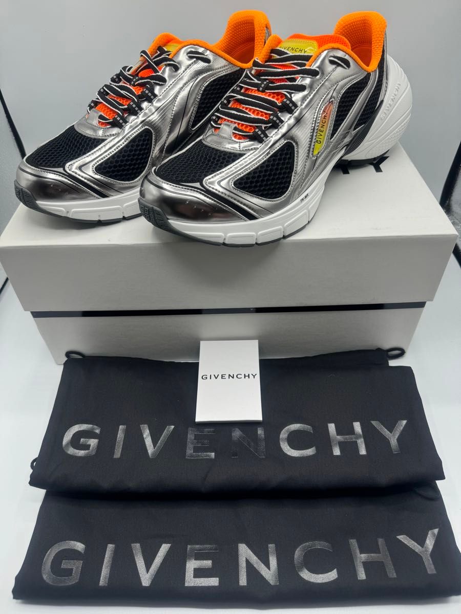新品 GIVENCHY ジバンシィ スニーカー TK-MX RUNNERS 42 メンズ 新品 GIVENCHY ジバンシィ スニーカー TK-MX RUNNERS 42 メンズ