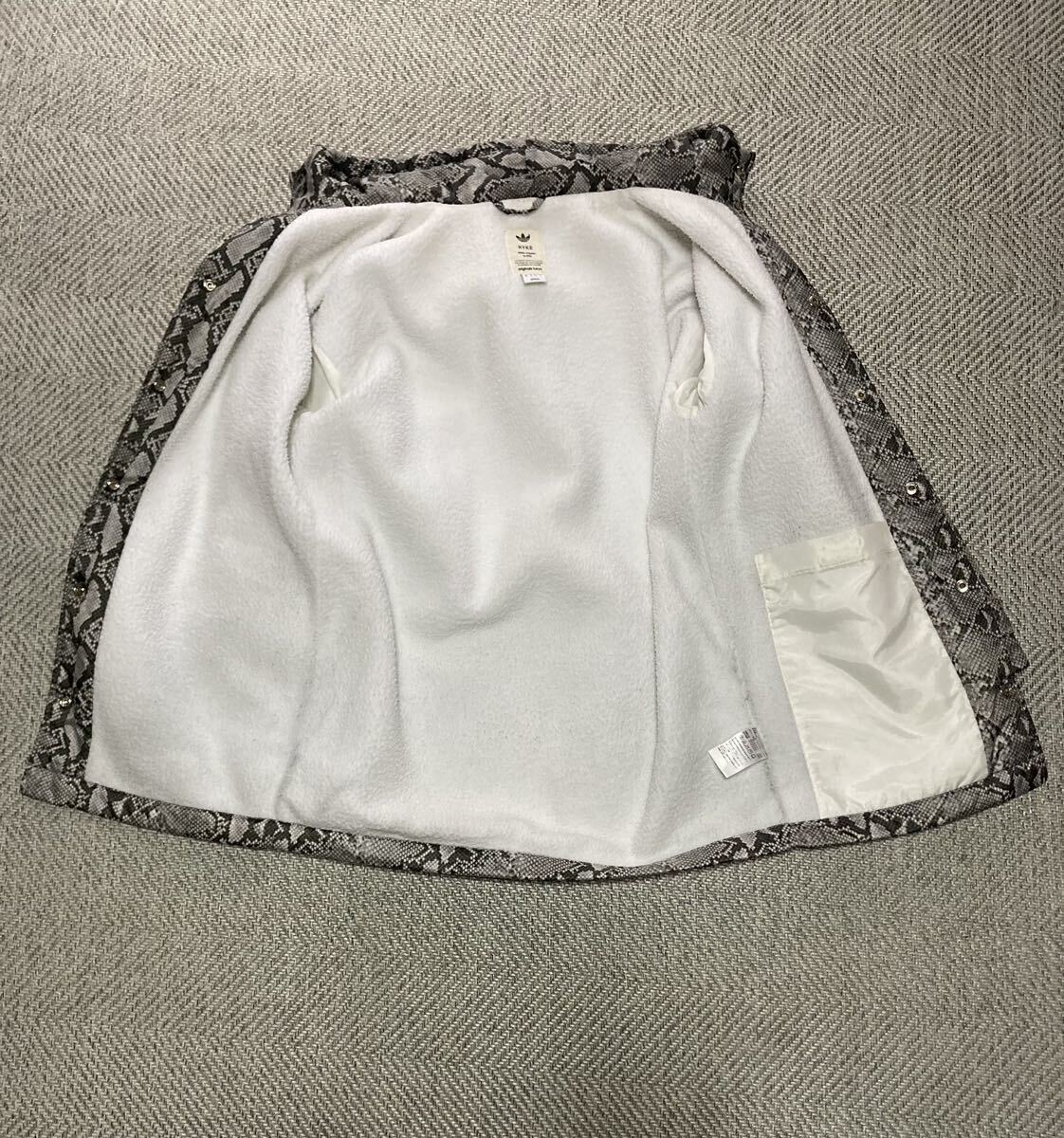 希少】タグあり 美品 adidas × HYKE アディダス ハイク コラボ 希少】タグあり 美品 adidas × HYKE アディダス ハイク コラボ