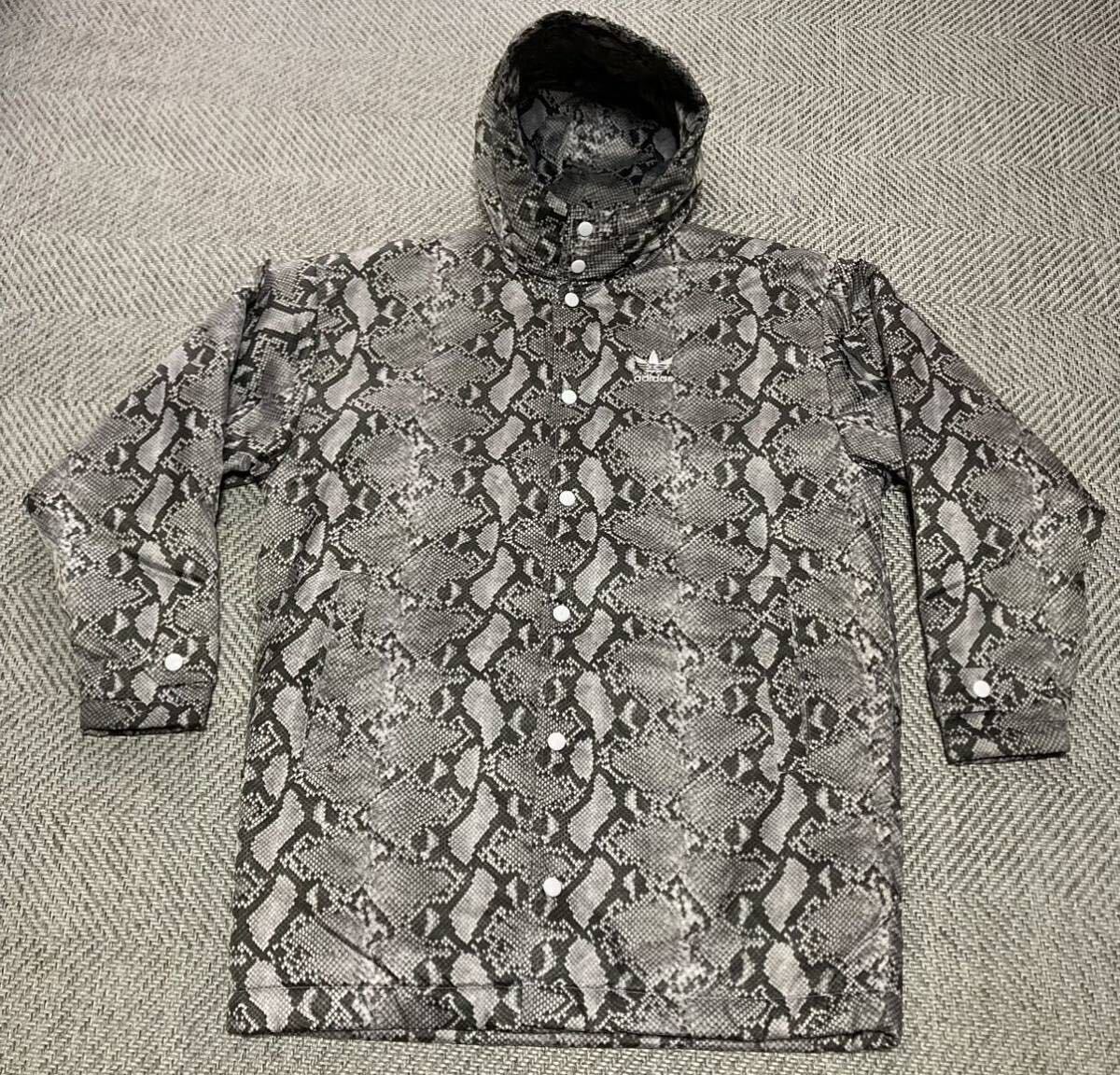 希少】タグあり 美品 adidas × HYKE アディダス ハイク コラボ 希少】タグあり 美品 adidas × HYKE アディダス ハイク コラボ