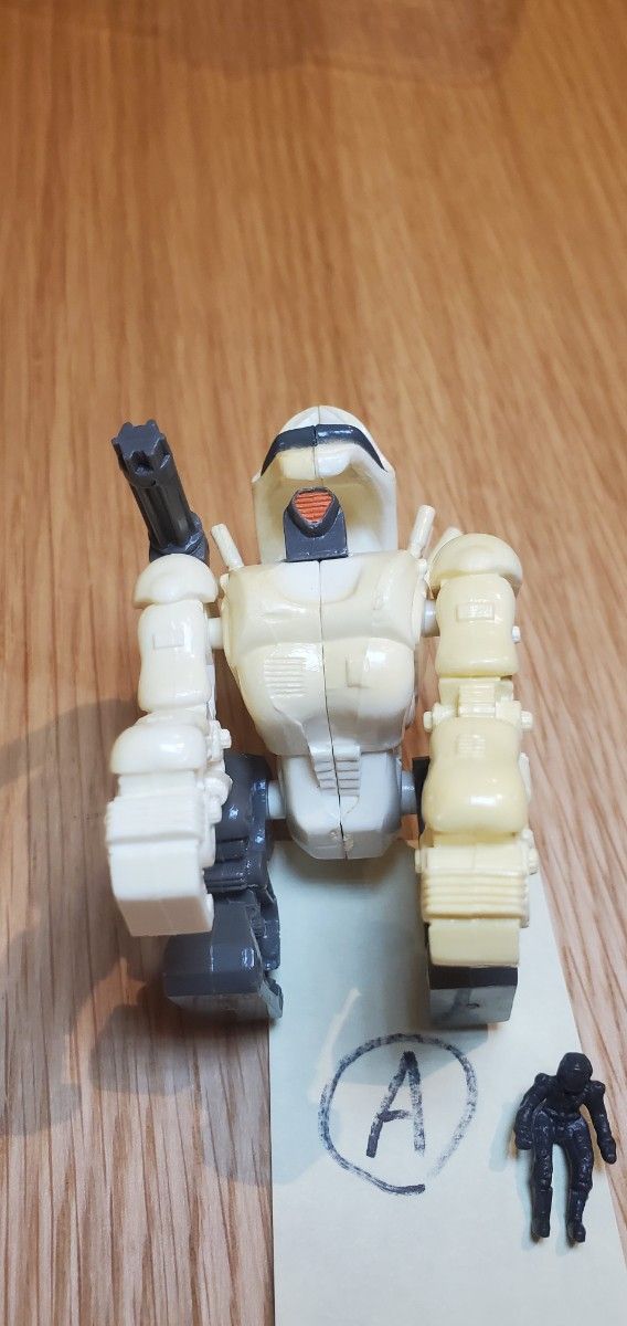 kkeさま専用2個セットトミー/ユージン TOMY ZOIDS コマンド kkeさま専用2個セットトミー/ユージン TOMY ZOIDS コマンド