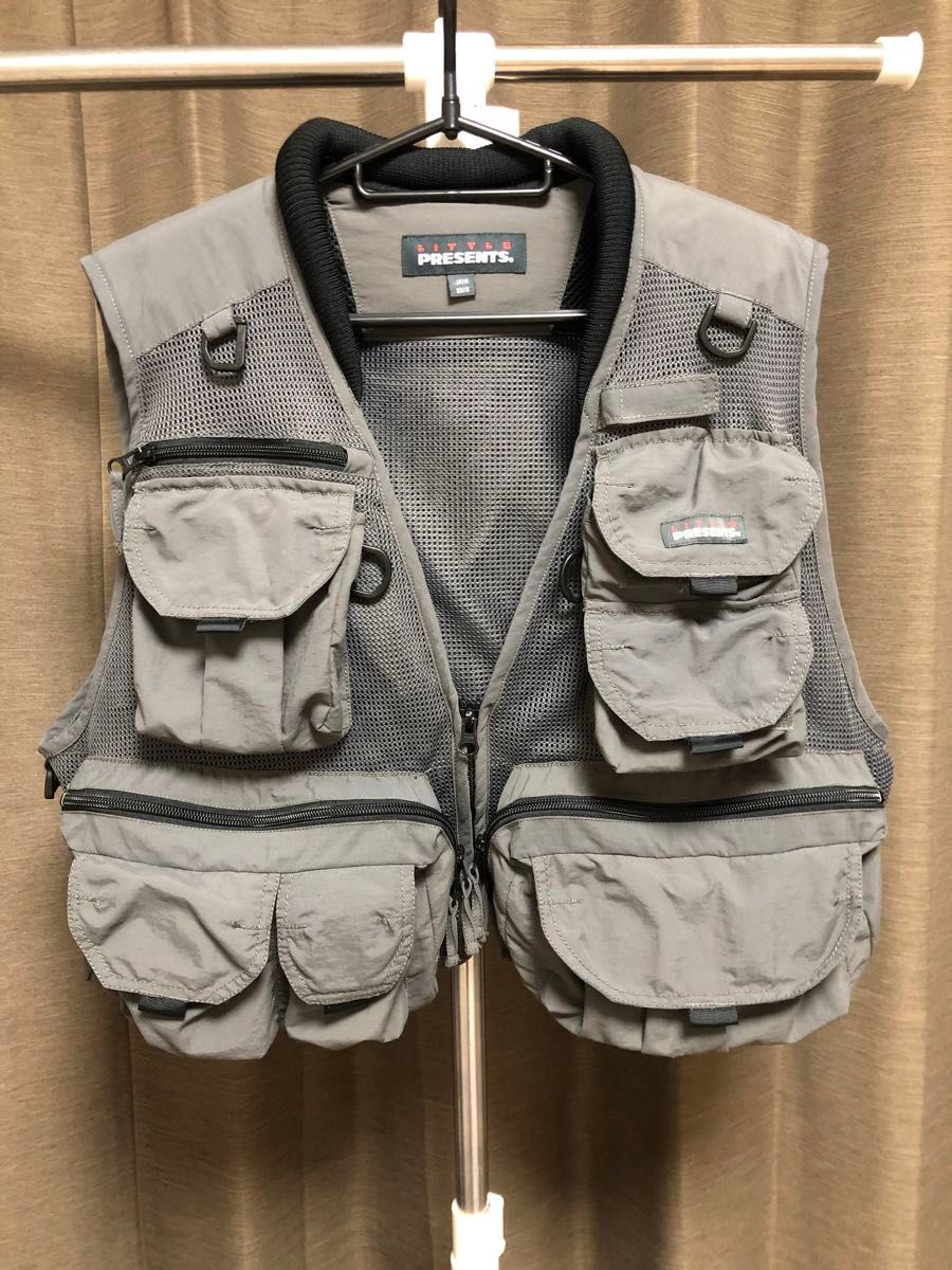 リトルプレゼンツ メッシュベスト チャコールグレー Mサイズ V リトルプレゼンツ メッシュベスト チャコールグレー Mサイズ V