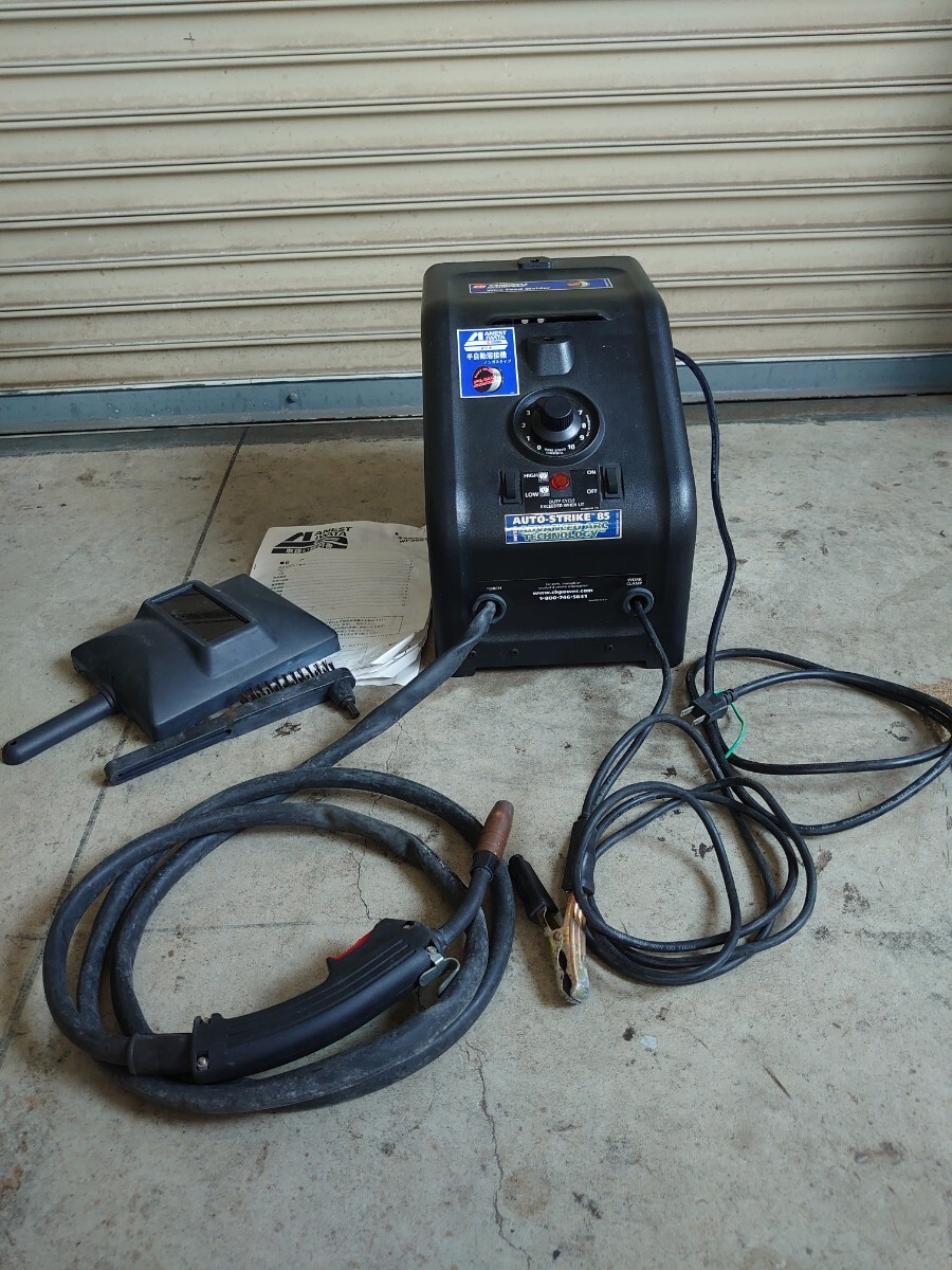 4750円 軟鉄ノンガスワイヤー付き 100V アネスト岩田 直流半自動 4750円 軟鉄ノンガスワイヤー付き 100V アネスト岩田 直流半自動