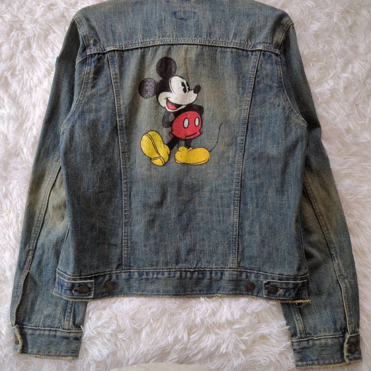 Disney ディズニー バッグプリント ミッキーデニムジャケット G Disney ディズニー バッグプリント ミッキーデニムジャケット G