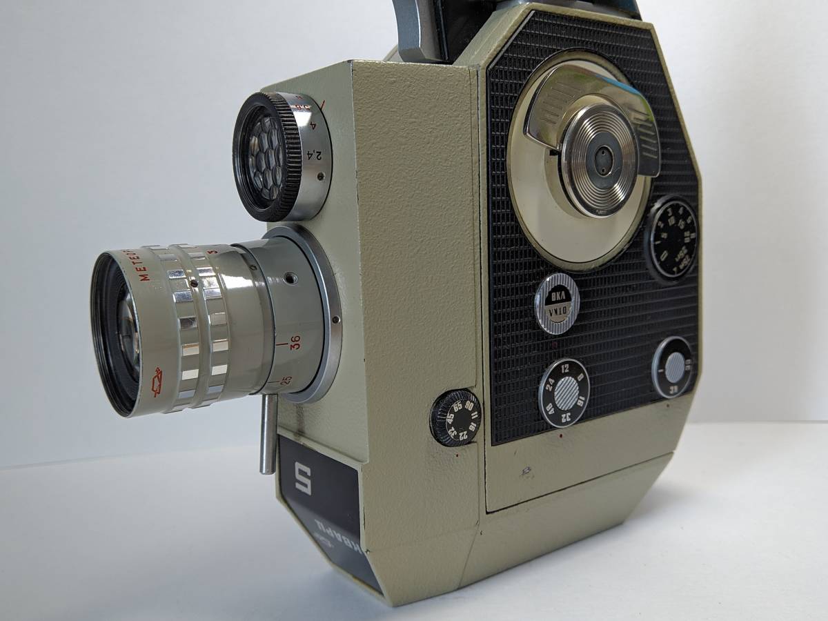 極上の ムービーカメラ Quartz-5 Film Camera KRASNOGORSK 2x8C-3 8mm film 2x8 #169X_画像5
