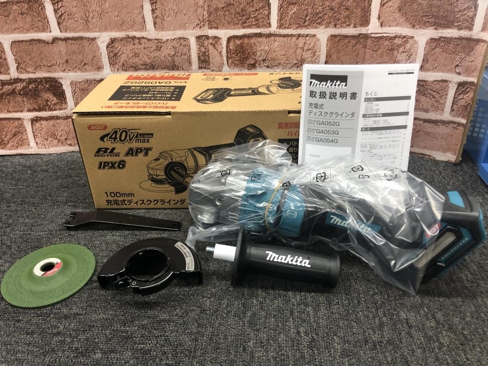 017◇未使用品◇マキタ makita 100mm充電式ディスクグラインダ GA052GZ ①