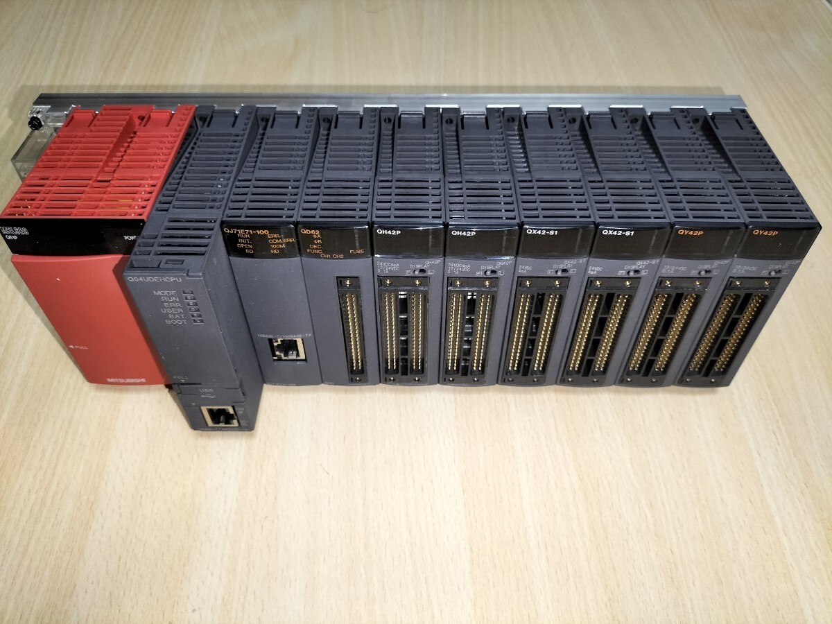 【動作保証有】シーケンサー一式　シーケンサ 三菱電機 PLC　Q61P,Q04UDEHCPU,QJ71E71-100/QD62/QH42P×2/QX42-S1×2/QY42P×2/Q38B