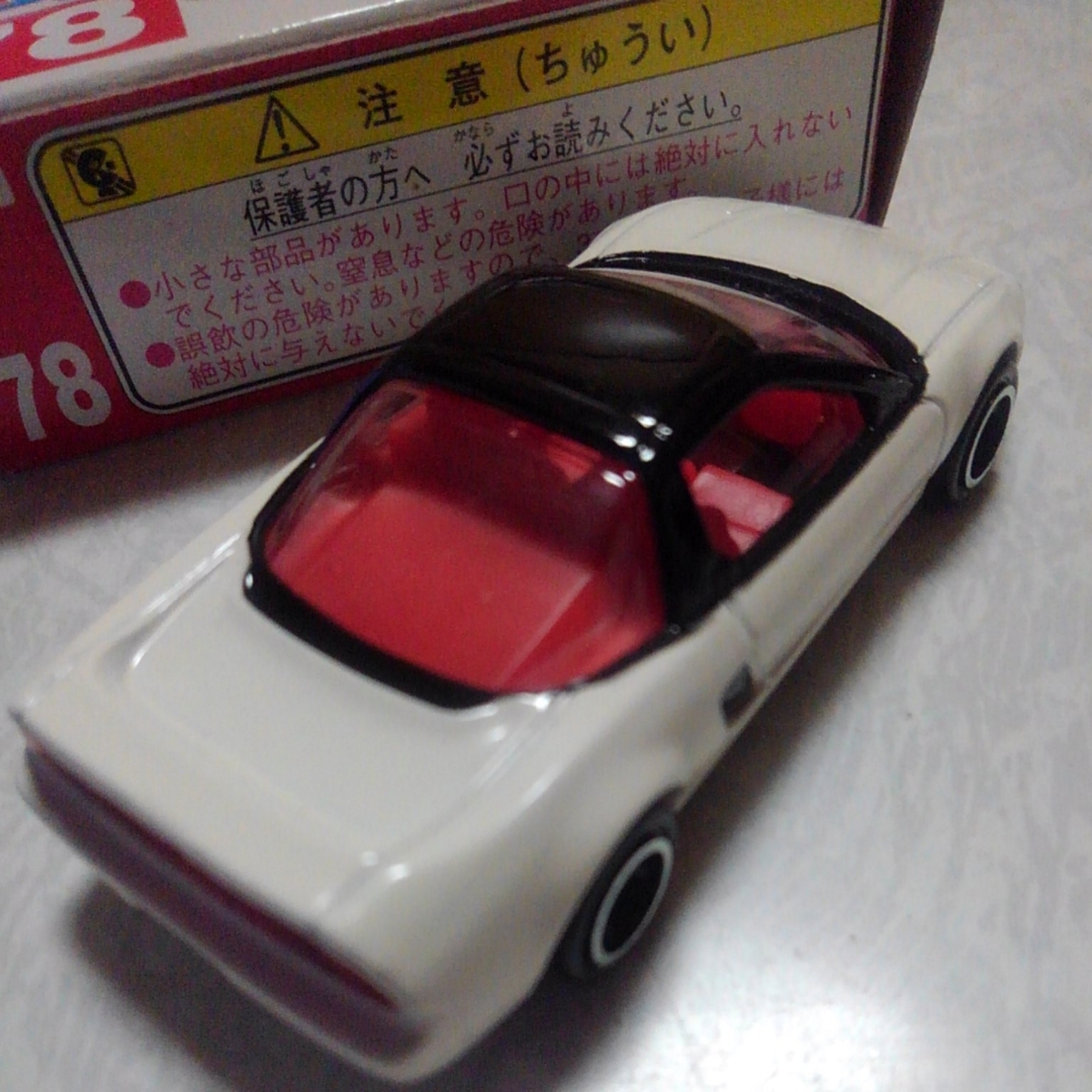 絕版紅箱子Tomica78 本田NSX 中國製造新顏色貼紙附著 原文:絶版赤箱トミカ78 ホンダNSX 中国製　新色シール付き