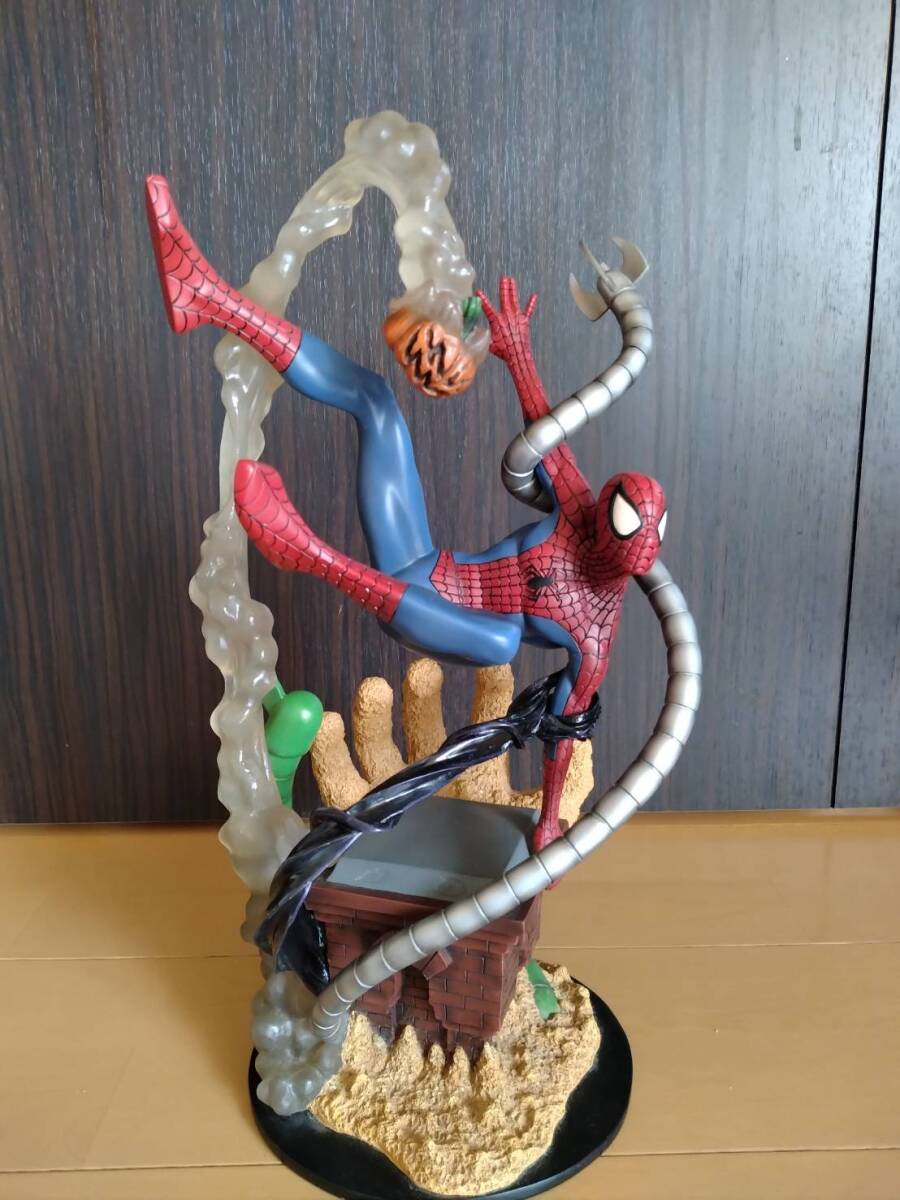 スパイダーマン ビッグスタチュー ダイアモンドセレクト社 スパイダーマン ビッグスタチュー ダイアモンドセレクト社