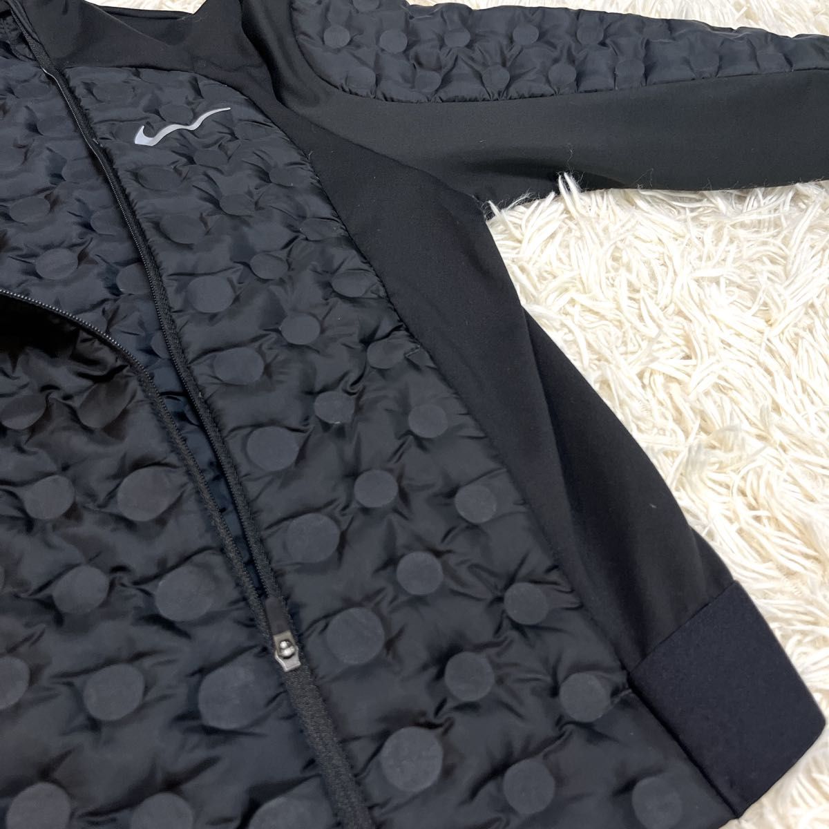 NIKE AEROLOFTナイキ エアロロフト ウィメンズダウンジャケット NIKE AEROLOFTナイキ エアロロフト ウィメンズダウンジャケット
