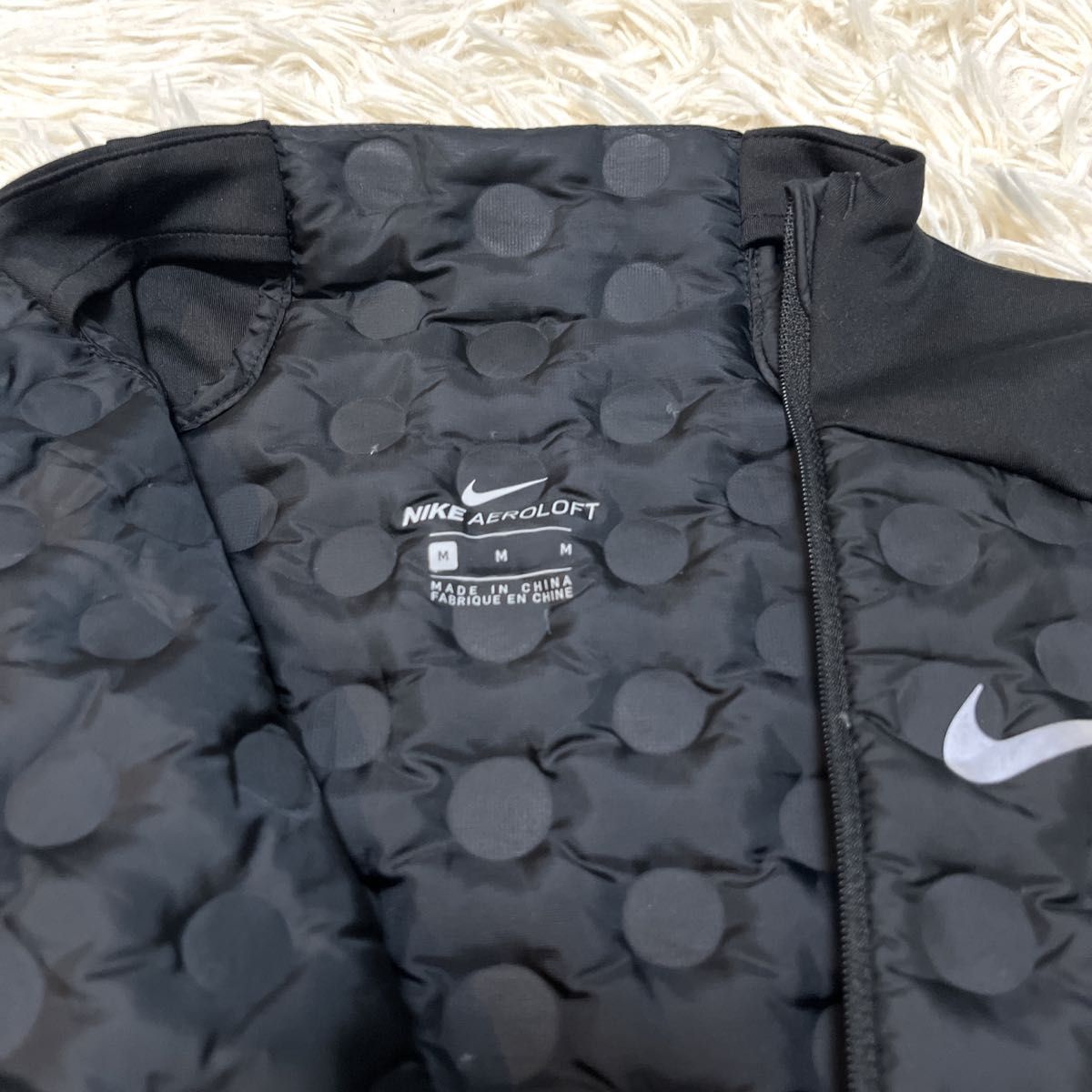 NIKE AEROLOFTナイキ エアロロフト ウィメンズダウンジャケット NIKE AEROLOFTナイキ エアロロフト ウィメンズダウンジャケット
