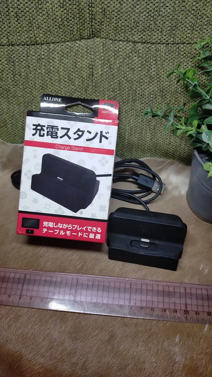 Switch 充電スタンド 充電しながらプレイできる テーブルモード搭載