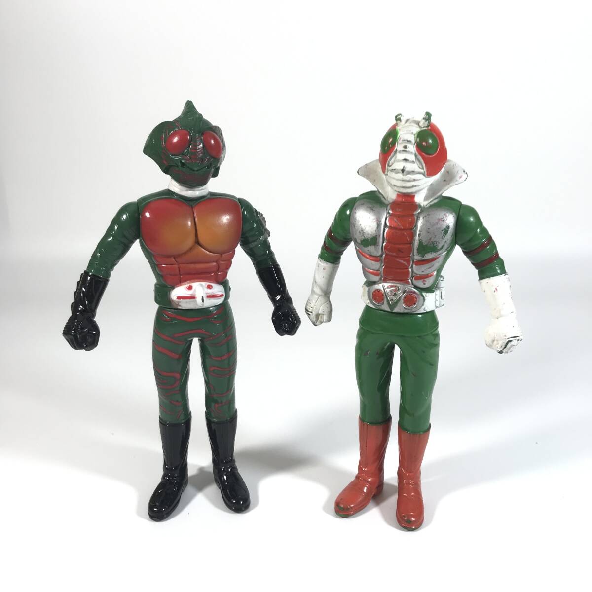 4.仮面ライダー カード 東映 石森プロ アルバム V3 アマゾン X 4.仮面ライダー カード 東映 石森プロ アルバム V3 アマゾン X
