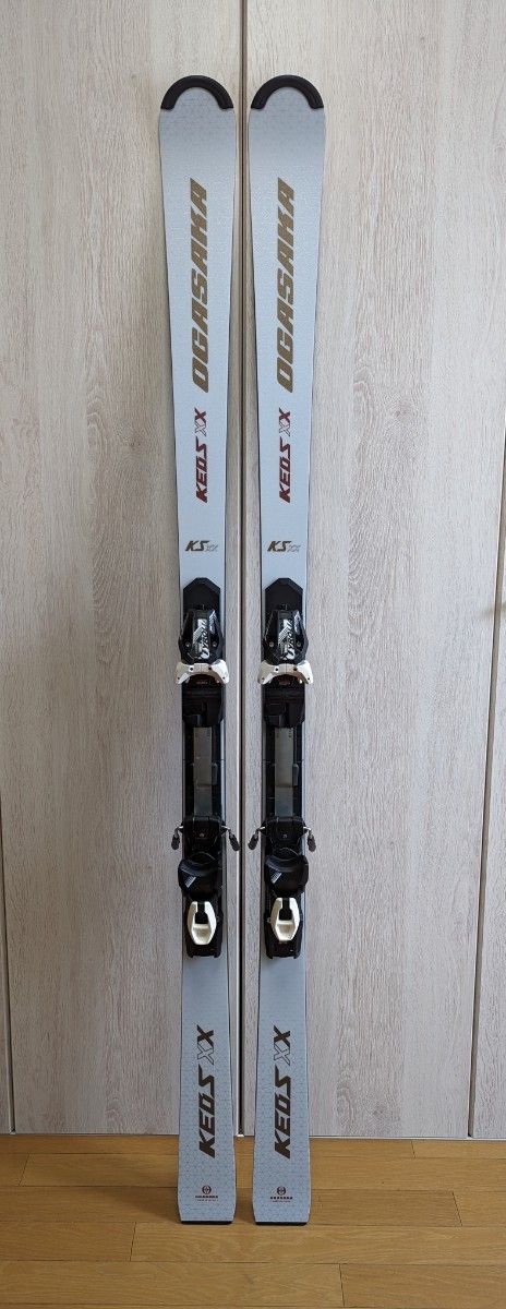 未使用スキー板 OGASAKAケオッズXX 177cm FM585プレート+ 未使用スキー板 OGASAKAケオッズXX 177cm FM585プレート+