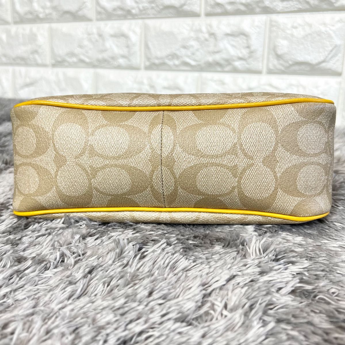 coach コーチ シグネチャー PVC レザー 2way ショルダーバッグ coach コーチ シグネチャー PVC レザー 2way ショルダーバッグ