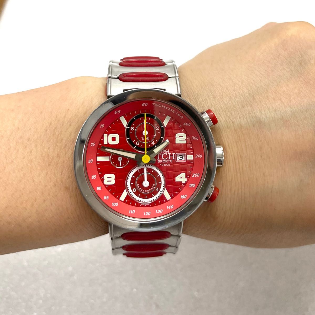 稼働 TCH SPORTS メンズ腕時計 クロノグラフ レッド シルバー 稼働 TCH SPORTS メンズ腕時計 クロノグラフ レッド シルバー