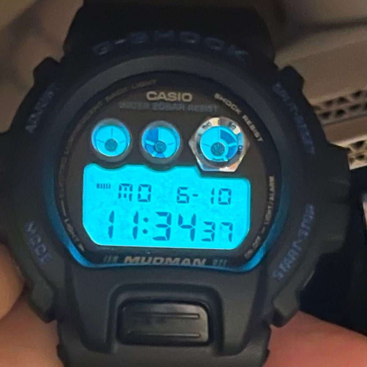 稼働 G-SHOCK dw-8400 マッドマン ブルー カスタム ブラッブルー 稼働 G-SHOCK dw-8400 マッドマン ブルー カスタム ブラッブルー