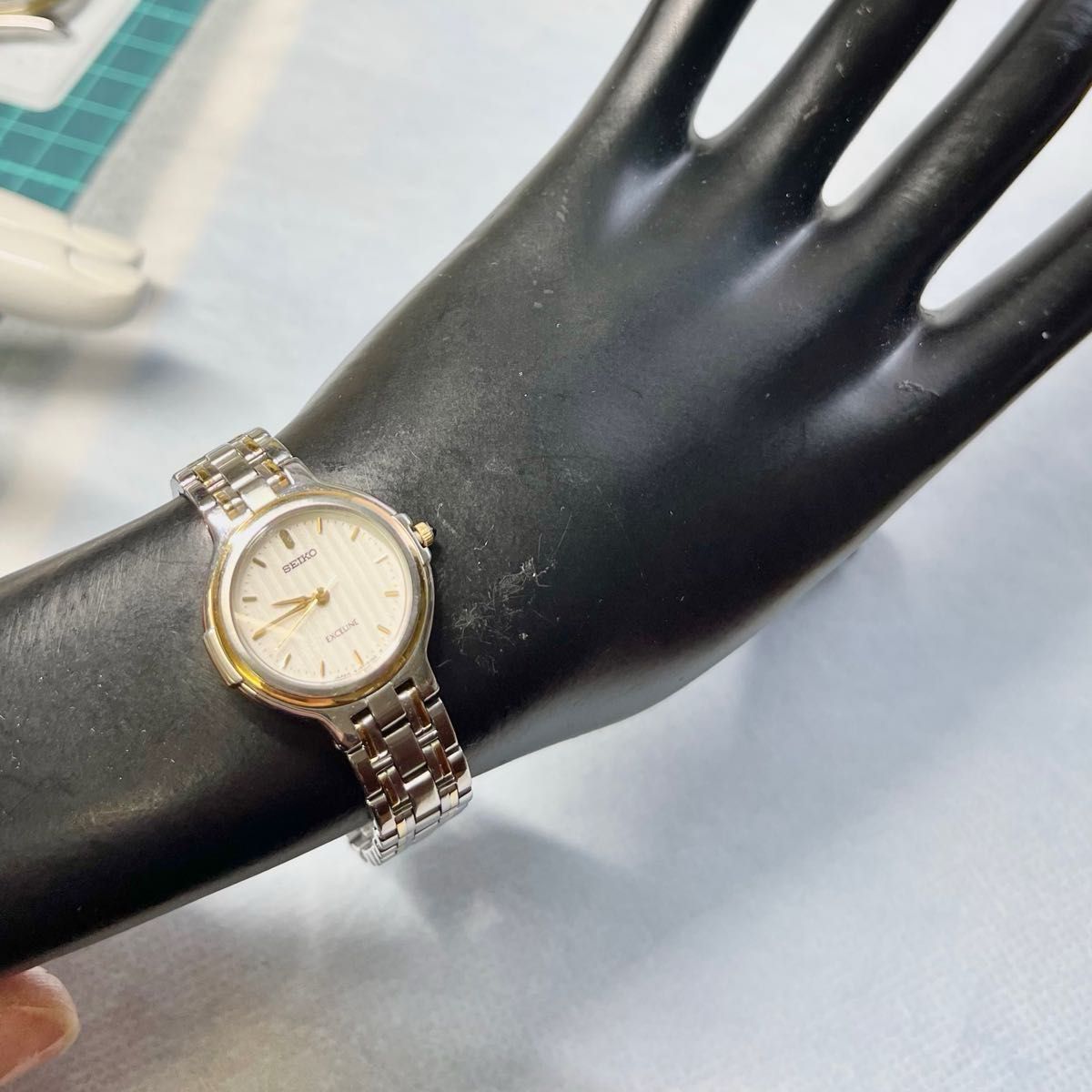 稼働 美品 SEIKO EXCELINE レディース腕時計 クォーツ 高級時計 稼働 美品 SEIKO EXCELINE レディース腕時計 クォーツ 高級時計