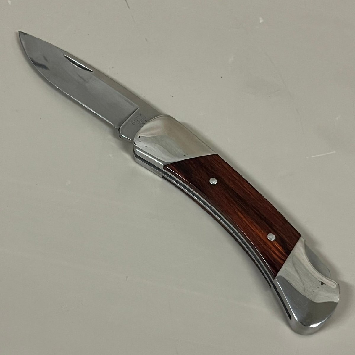 BUCK バック 500 U.S.A. ハンティングナイフ サバイバルナイフ BUCK バック 500 U.S.A. ハンティングナイフ サバイバルナイフ